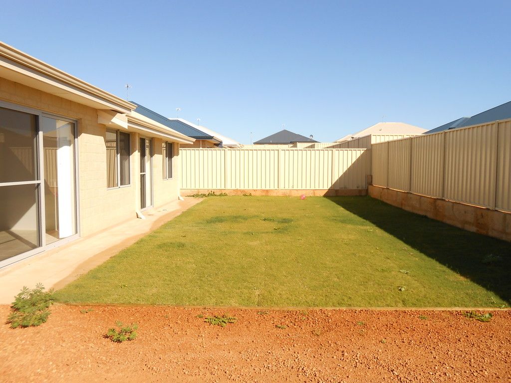 6 Sail Boulevard, Sunset Beach, WA 6530