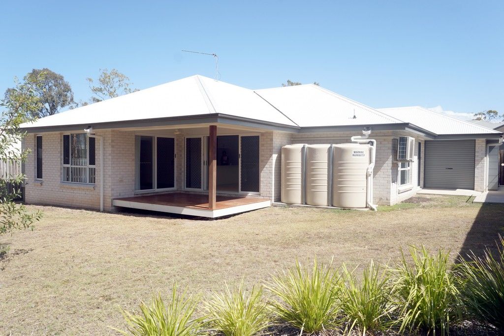 22 Sundowner Road, Clinton, QLD 4680