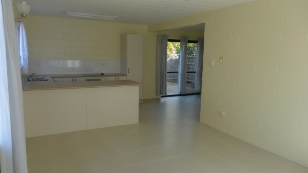 4/33 Ninth Avenue, Railway Estate, QLD 4810