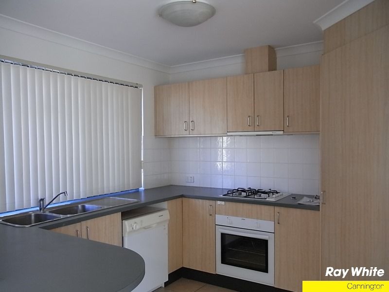2/194 Hamilton Street, QUEENS PARK, WA 6107