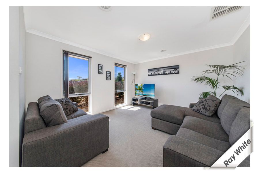 39 Wunderly Circuit, Macgregor, ACT 2615