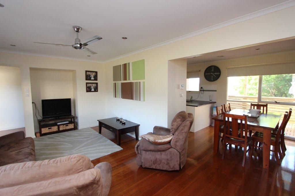 6 Portsmouth Crescent, GROVEDALE, VIC 3216