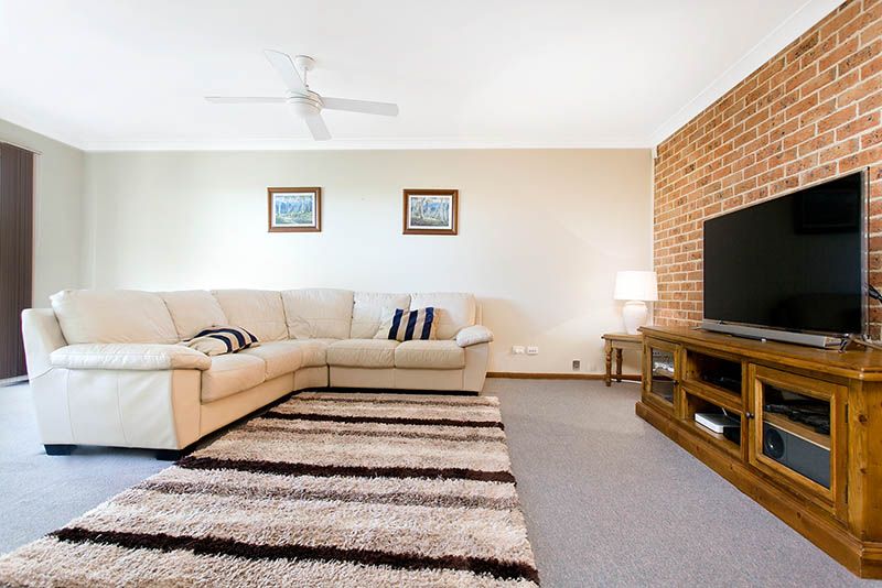 2 The Grove, Shellharbour, NSW 2529