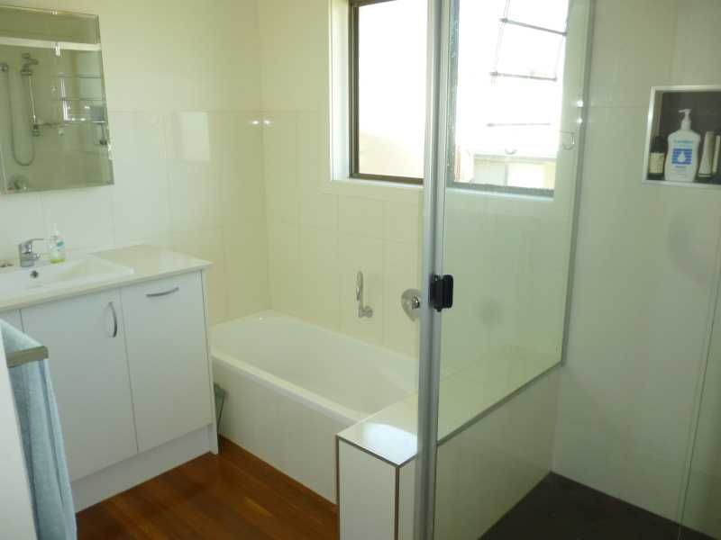 38a Yorlambu Parade, MAROOCHYDORE, QLD 4558