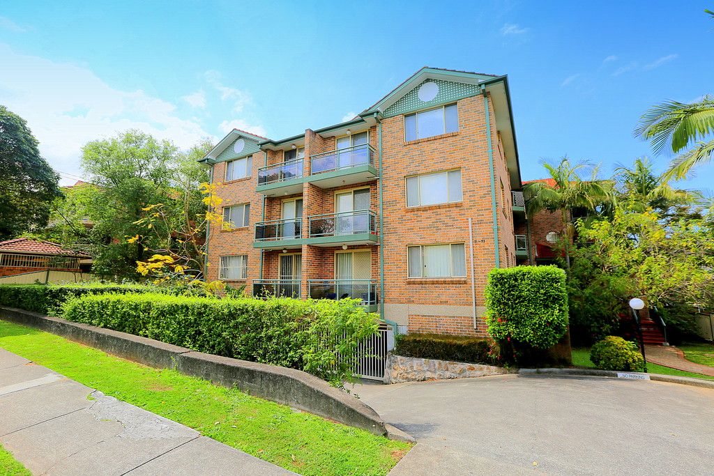 71 Cairds Avenue, Bankstown NSW 2200