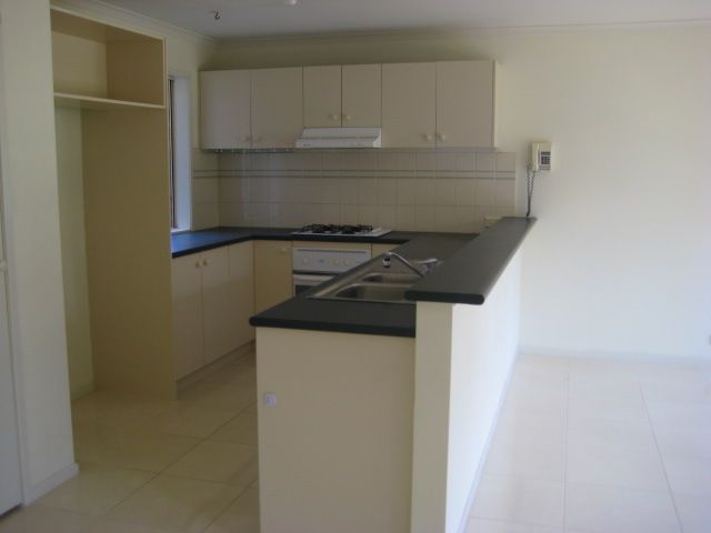 4 Wallaby Walk, SOUTH MORANG, VIC 3752