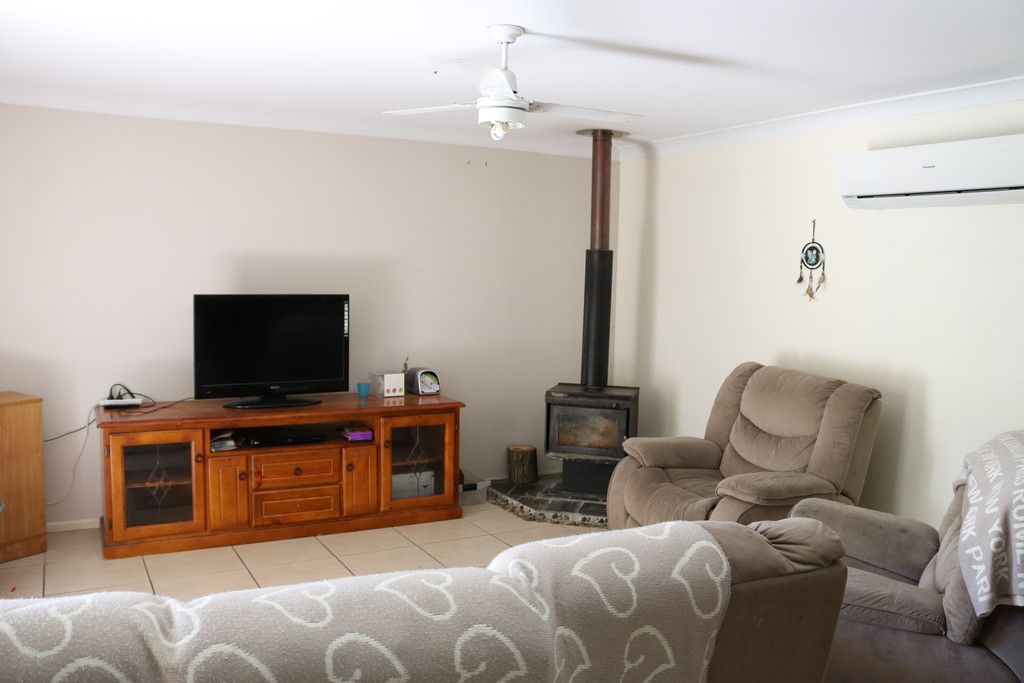 385 South Station Road, Raceview, QLD 4305