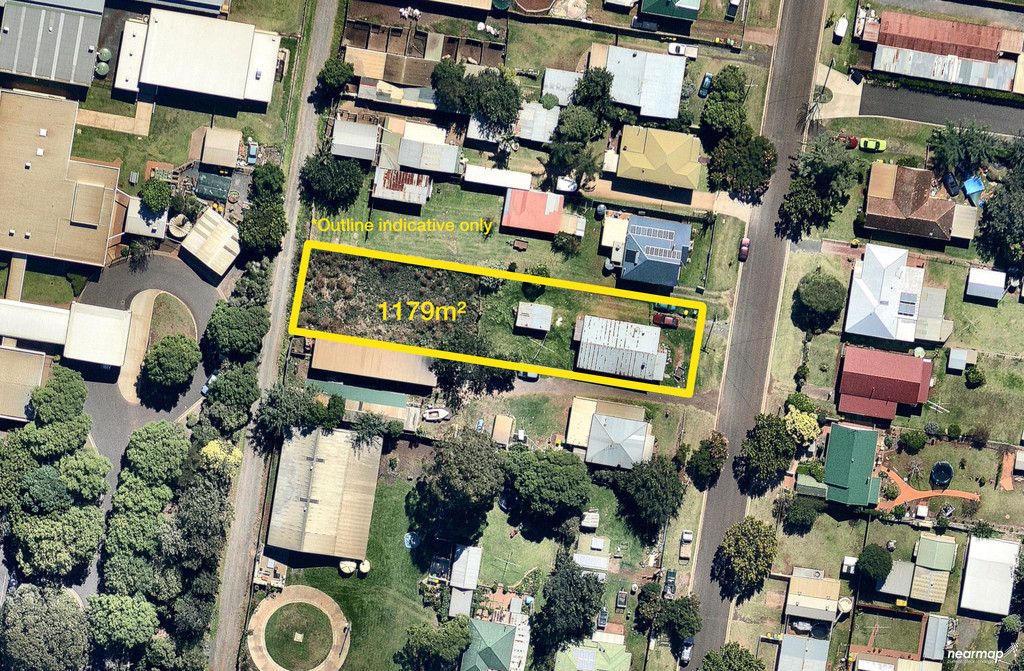25 McDowall Street, Newtown, QLD 4350