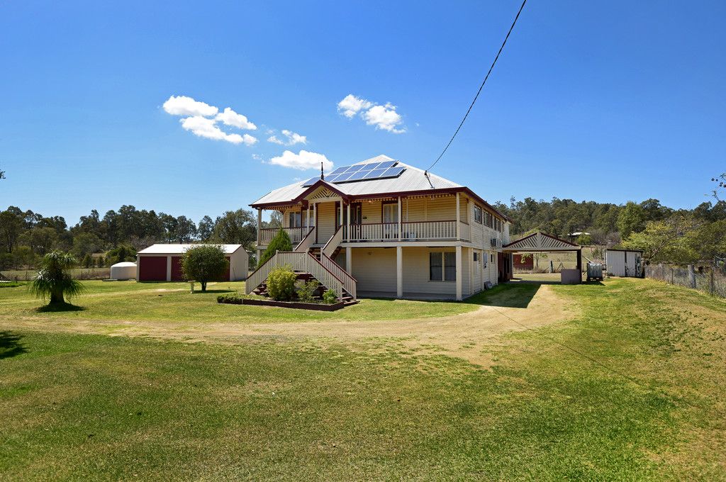 9 Beames Drive, Laidley South QLD 4341