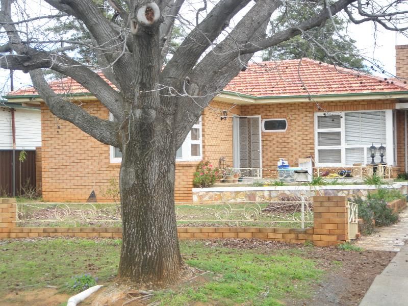 13 Roycox Cresent, Dubbo, NSW 2830