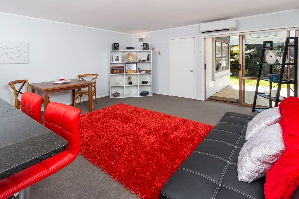1/22 Ballater Place, Highland Park, Manukau City
