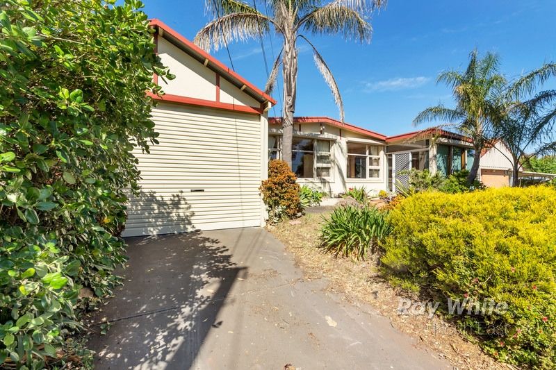 32 Avis Court, Valley View SA 5093