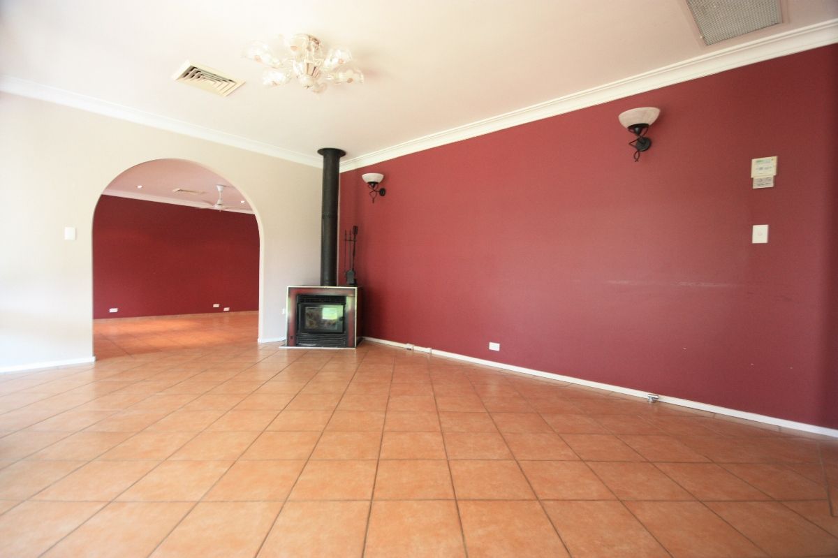 7A Lisson, Minto, NSW 2566