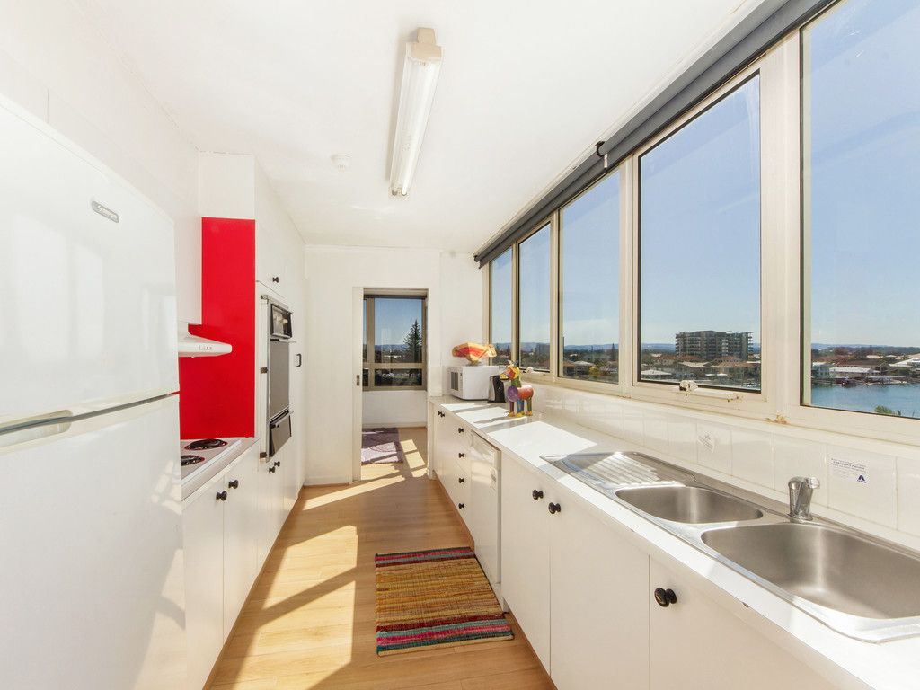 3A/2 Riverview Parade, Surfers Paradise, QLD 4217