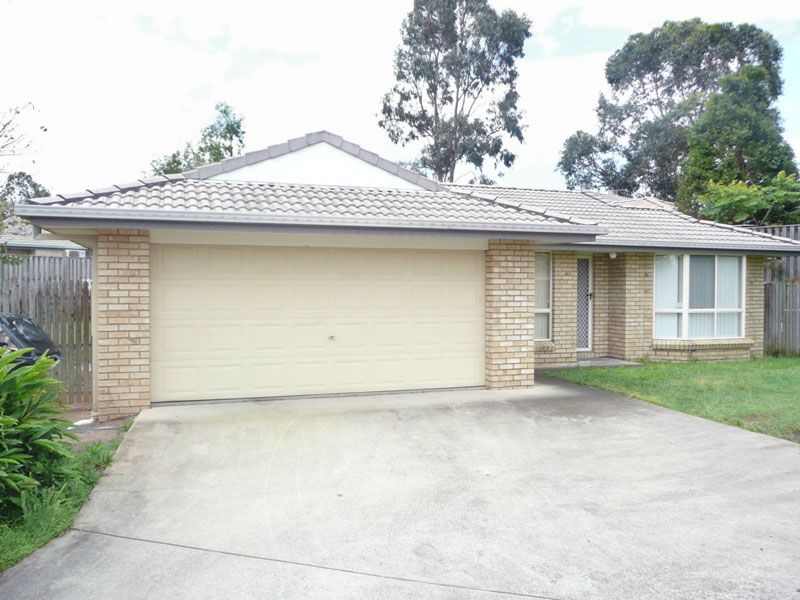11 Moneghetti Place, Calamvale QLD 4116