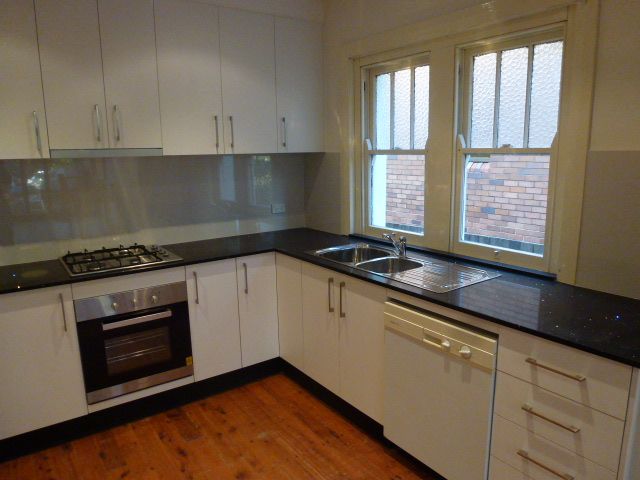 11 Harrow Road, STANMORE, NSW 2048