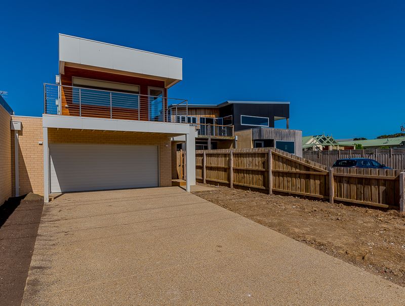 93 Phillip Island Road, Surf Beach, VIC 3922