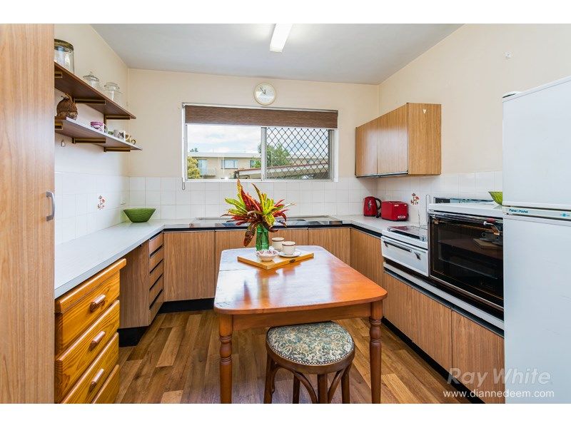 2/26 Swain Street, Holland Park West, QLD 4121