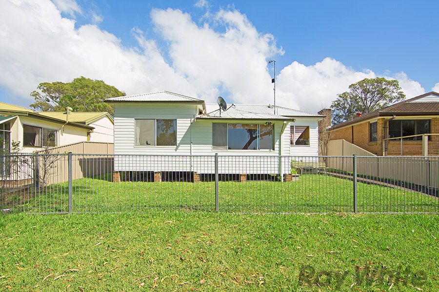 86 Buff Point Avenue, Buff Point, NSW 2262
