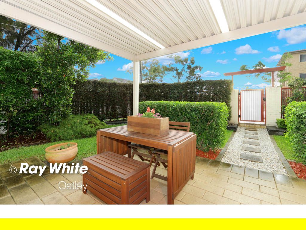 21 Wonoona Parade East, OATLEY, NSW 2223