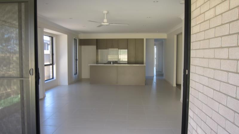 2 George Rant Court, Goodna, QLD 4300