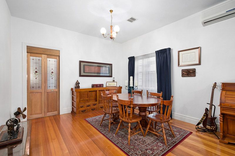 11 Phillips Avenue, Carnegie, VIC 3163