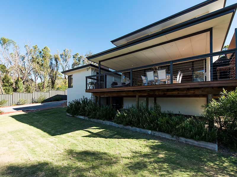 40 Valley Road, Kalamunda, WA 6076