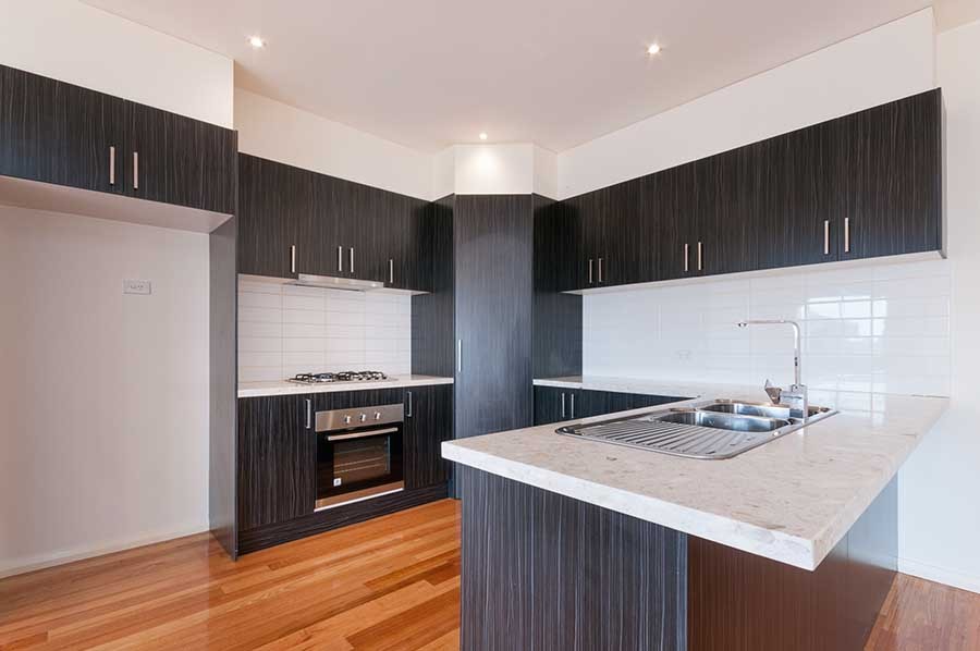 4/16 Clarendon Avenue, CRAIGIEBURN, VIC 3064