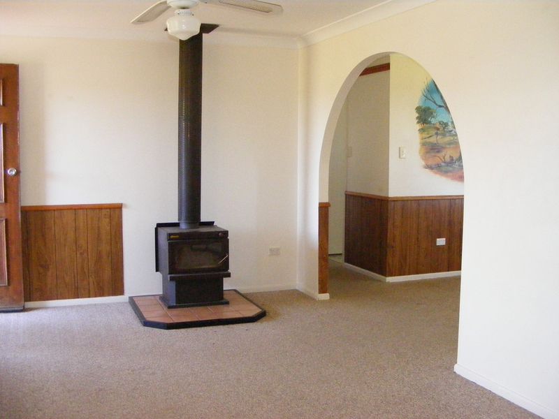 1009 Haden Crows Nest Road, Crows Nest, QLD Rental House Leased