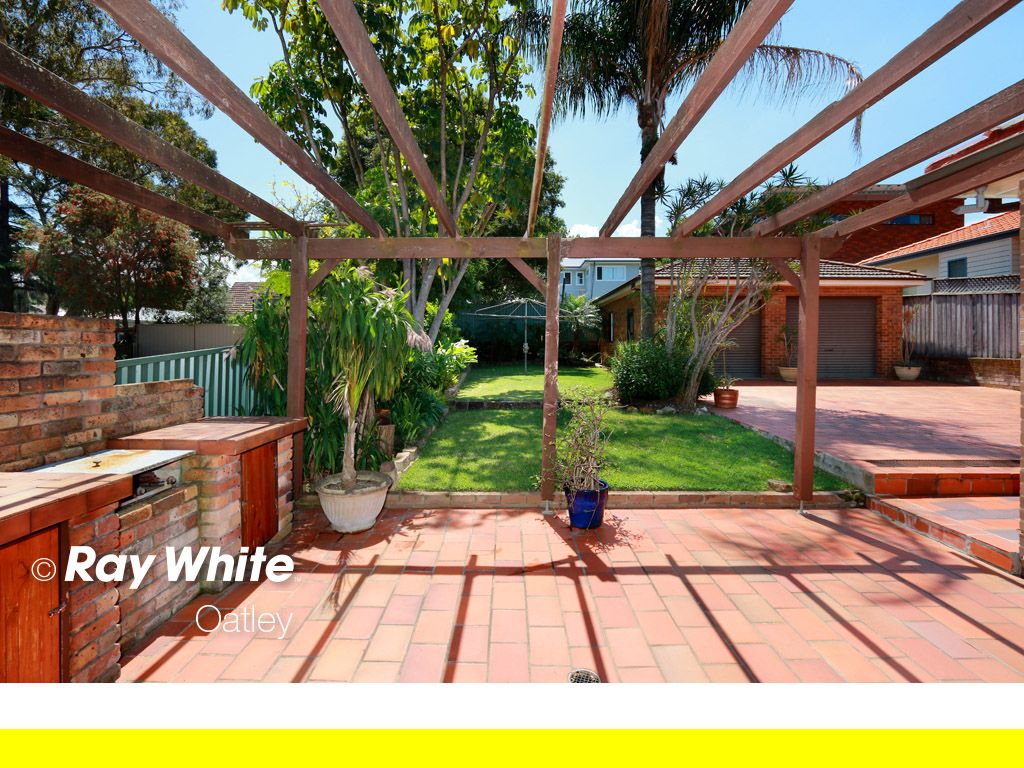 54 Lloyd Street, Oatley, NSW 2223