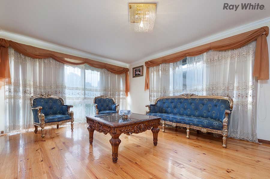 8 Luton Court, Kealba, VIC 3021
