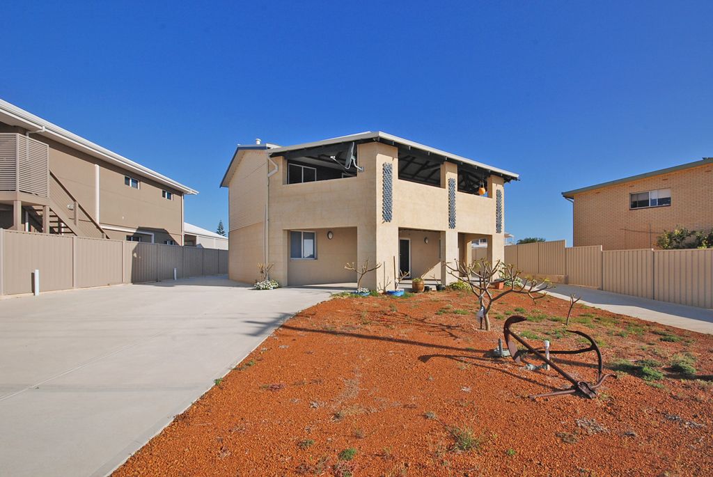 79 Drummond Circus, Cervantes, WA 6511