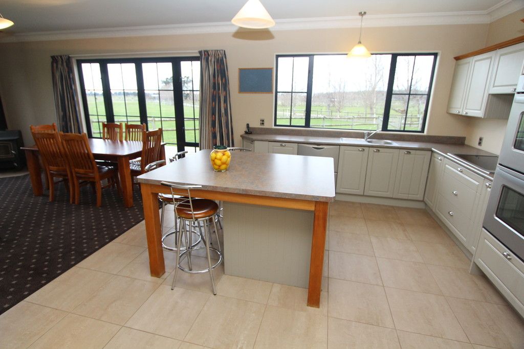 284 Mill Road South, Seaward Bush, Invercargill