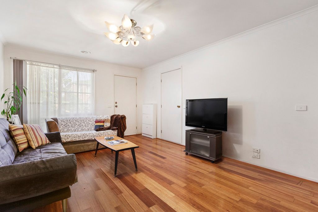 19 Crown Close, Oakleigh East, VIC 3166