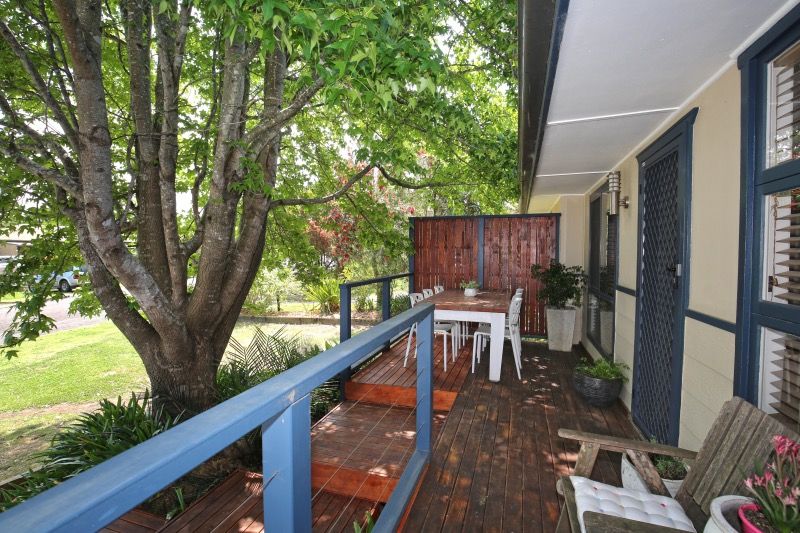 12 Hale Avenue, Nowra, NSW 2541