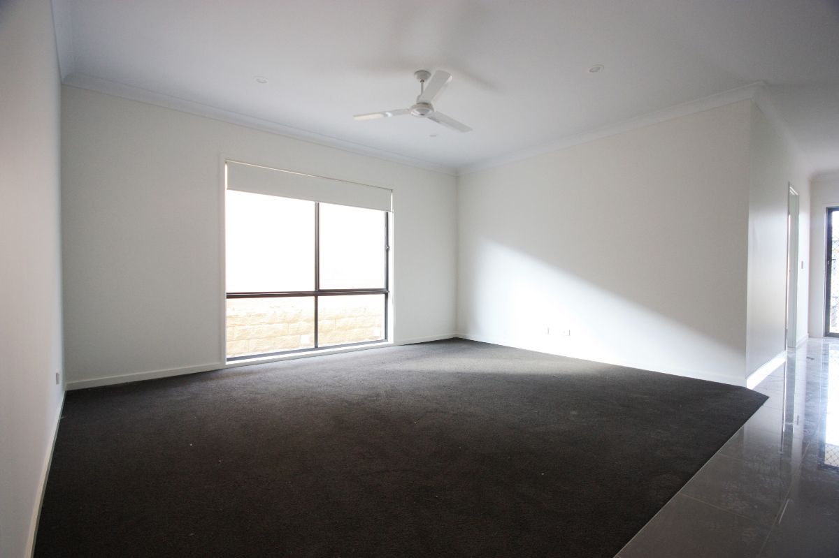 21 Monash Street, Gregory Hills, NSW 2557