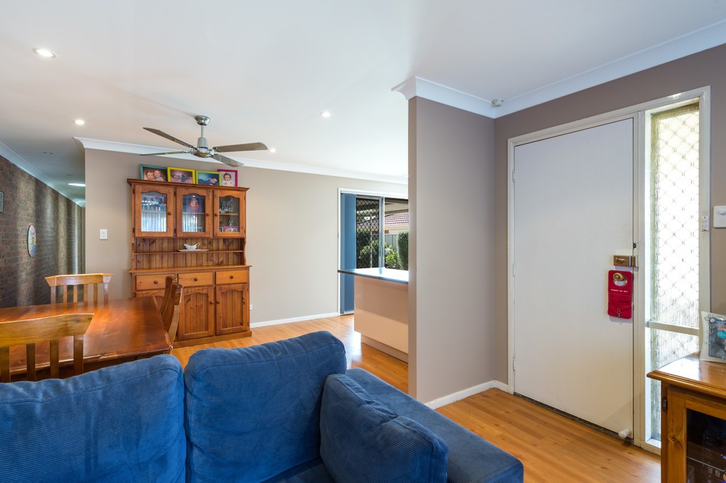 34b Glendower Close, Rosemeadow, NSW 2560