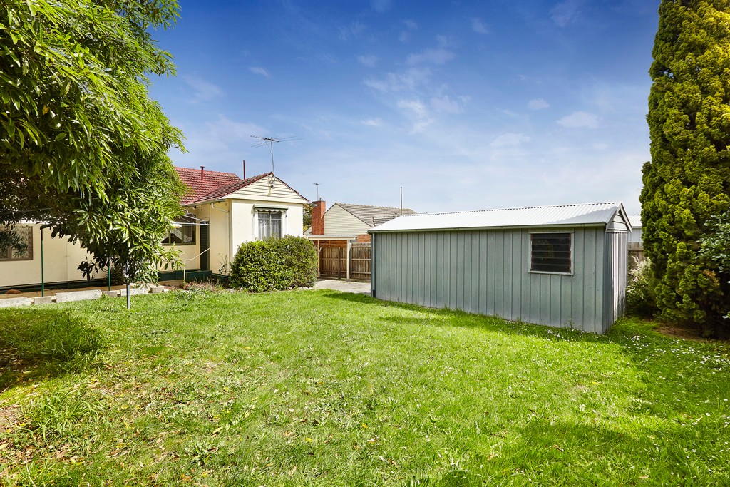 35 Salisbury Road, Ashwood, VIC 3147