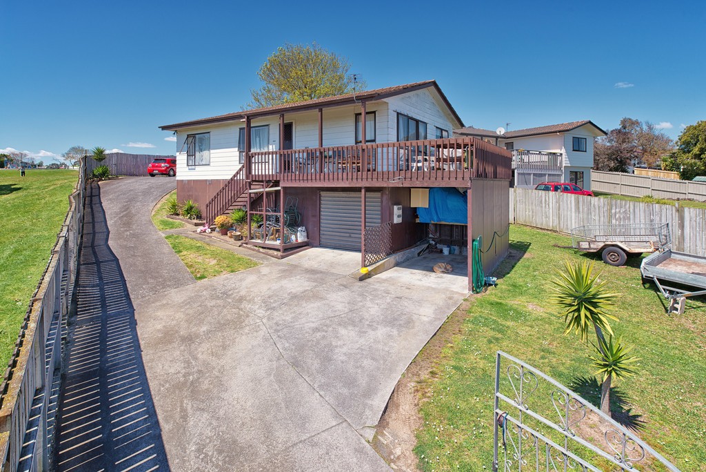 78 Finlayson Avenue, Clendon Park, Manukau City