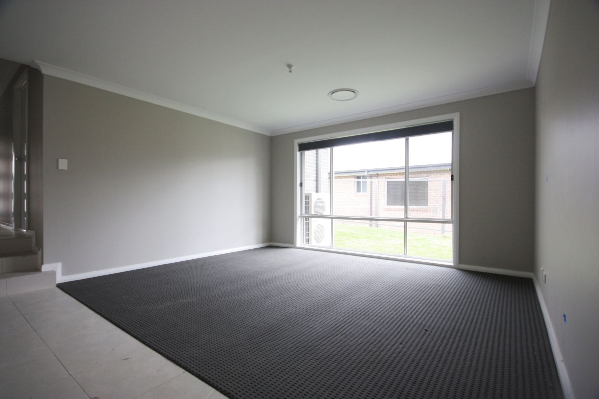 69 Hilder Street, Elderslie, NSW 2570