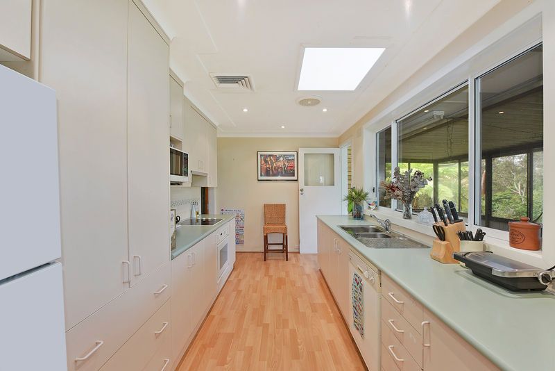 16 Bungowen Avenue, Thornleigh, NSW 2120