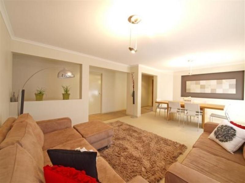 42 Bowers Road South, EVERTON HILLS, QLD 4053