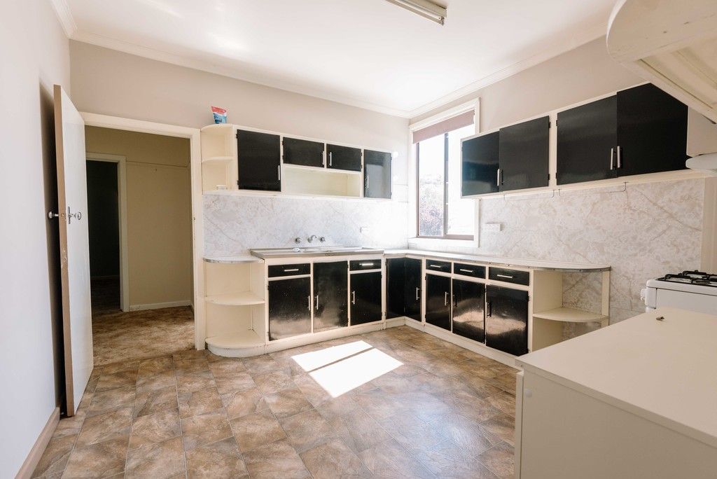 6 Hollow Street, Golden Square, VIC 3555