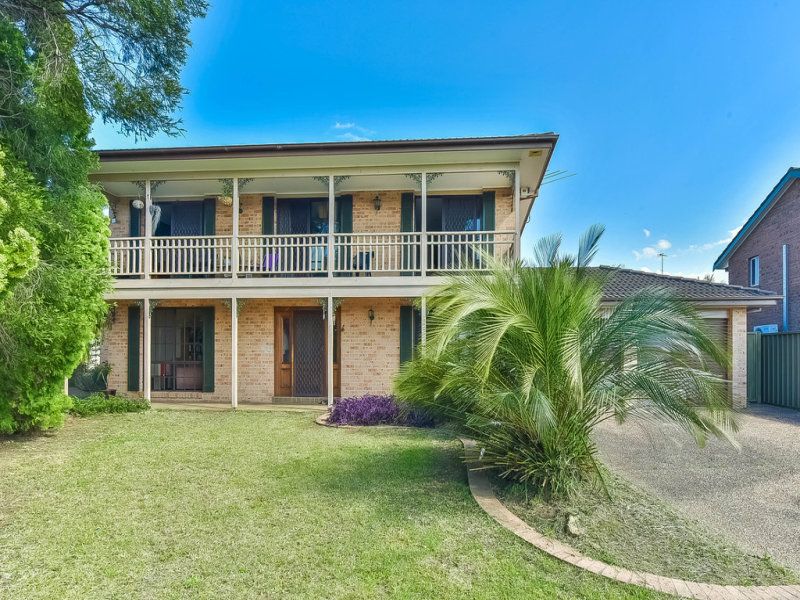 17 Kerema Place, Glenfield, NSW 2167