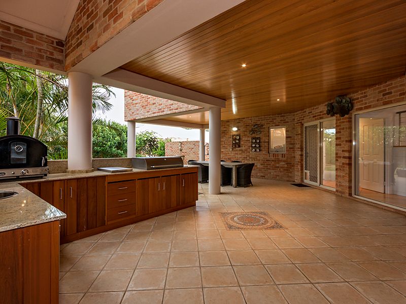 102 Kempton Street, Bluff Point, WA 6530