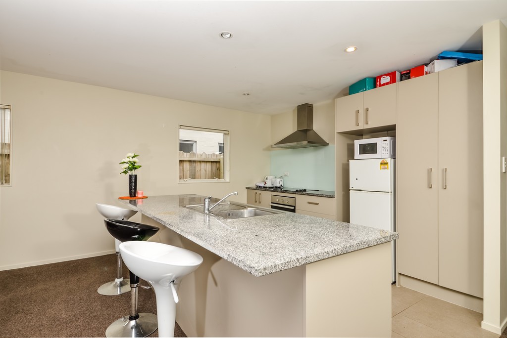 112 Popokatea Drive, Takanini, Papakura