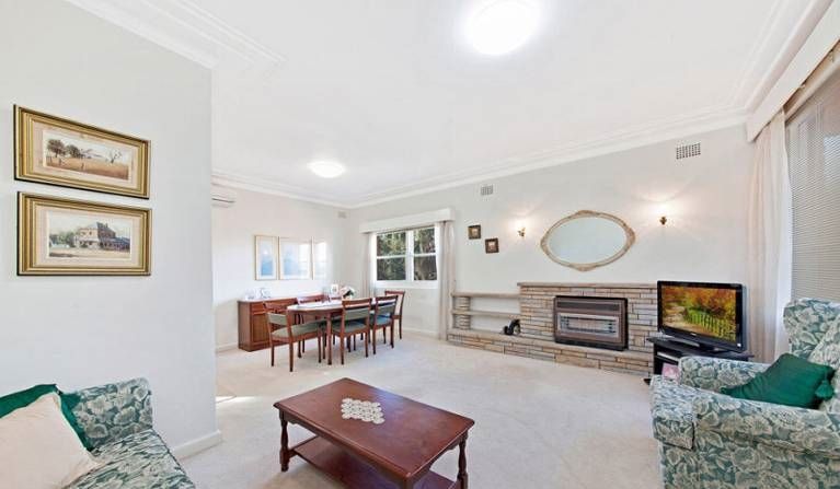 12 Bardwell Crescent, Earlwood, NSW 2206