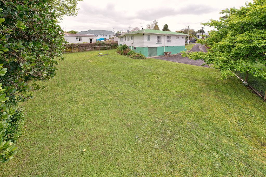 2 Totara Road, Manurewa, Manukau City