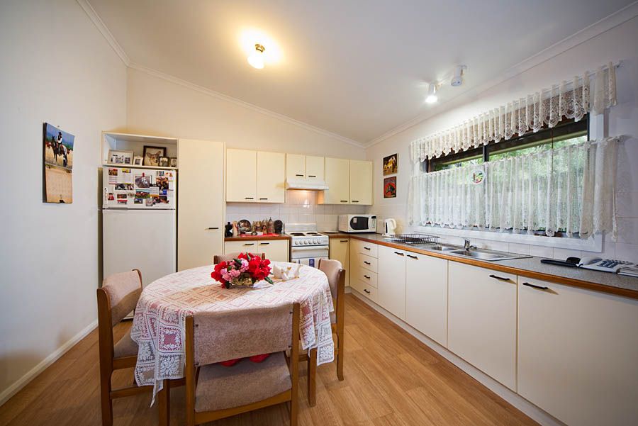 147 Great Western Highway, Blackheath, NSW 2785