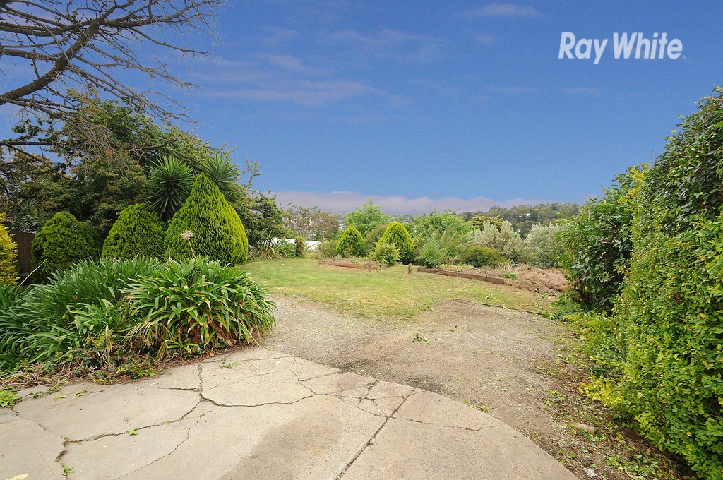 2/23 McIver Street, Ferntree Gully, VIC 3156